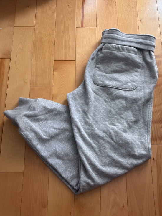 Uniqlo Pants - Uniqlo Light Gray Sweatpants